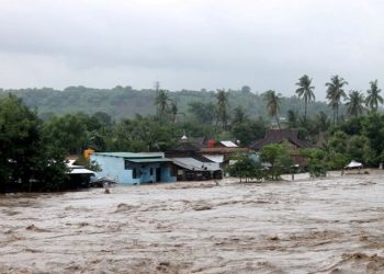 Ratusan Rumah Terendam Banjir Akibat Luapan Sungai Sebalo, Kalimantan Barat