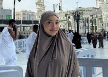 Menutup Tahun 2024, Naura Ayu Jalankan Ibadah Umroh dengan Gaya Busana Syar’I Stylish