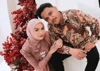 Penyanyi Salma Salsabil Resmi Dilamar oleh Dimansyah Laitupa, Berikut Profilnya