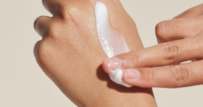 Lima Skincare untuk Membantu Menghilangkan Bruntusan di Wajah