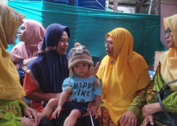 Majelis Kesehatan PC Aisyiyah Jatiasih Berikan Pendampingan kepada Balita Stunting di Posyandu Mawar Asih 2