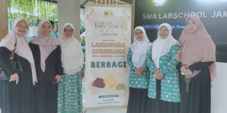 Tahfiz Tunanetra Aisyiyah Terima Santunan dari SMA Labschool Jakarta