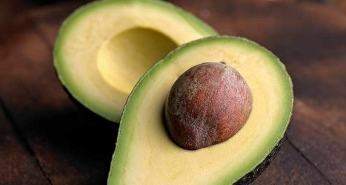 Kelompok Orang yang Harus Membatasi Konsumsi Alpukat