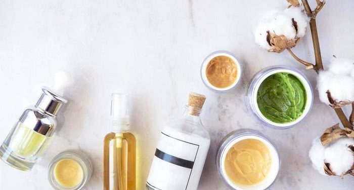 Perbedaan Perawatan Kulit Wajah Berbahan Dasar Minyak dan Air