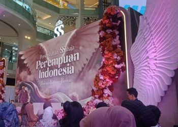Shella Saukia Gelar Pagelaran Fashion Show Bertema SSahaja Perempuan Indonesia