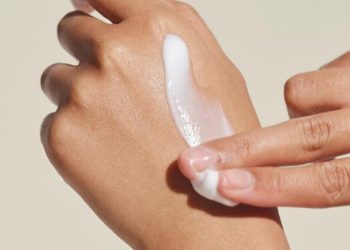 Bahan Skincare yang Bisa Mengecilkan Pori-Pori
