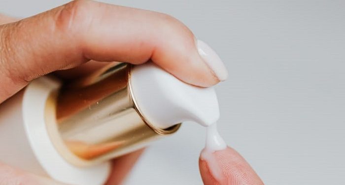 Lima Skincare yang dapat menghilangkan Milia dengan Cepat dan Efektif