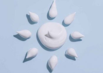 Urutan Memakai Sunscreen dan Makeup