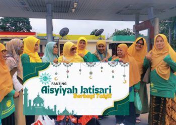 Ramadan 1446 H, Aisyiyah Jatisari Tebar Takjil untuk Pengemudi Ojol