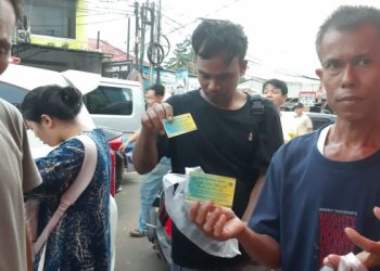 PC Aisyiyah Jatiasih Salurkan Donasi untuk Korban Banjir di Jatirasa