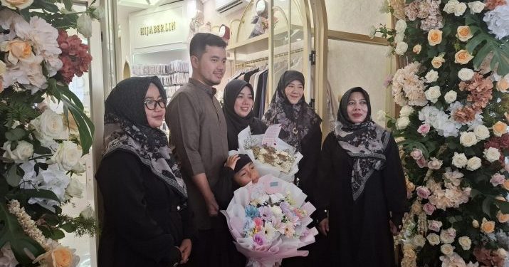Hijaberlin Grand Opening Toko Kedua, Konsisten Menyediakan Pakaian Beribadah yang Nyaman untuk Muslimah