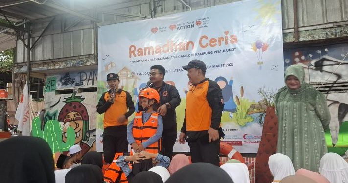 Rumah Zakat dan BPBD DKI Jakarta Edukasi Kebencanaan Warga Kampung Pemulung Pancoran