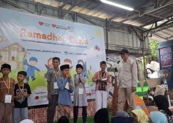 Hadir dengan Campaign "Bikin Bahagia", Rumah Zakat Gelar Ramadan Ceria Bersama Warga Kampung Pemulung Pancoran