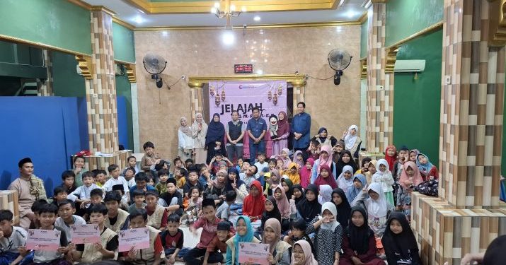 ChanelMuslim Bersama Rumah Pintar Aisha Gembirakan Anak Pemulung Jatibening di Bulan Ramadan