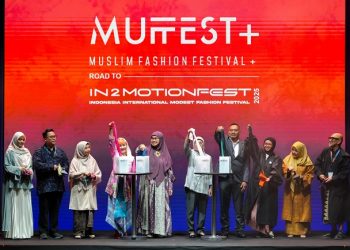 IKRA Indonesia Hadirkan Modest Fashion Wastra Indonesia di MUFFEST+ 2025