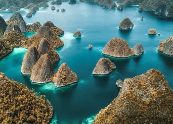 Indonesia Peringkat ke-8 Sebagai Negara Terindah di Dunia Versi Condé Nast Traveller 2025