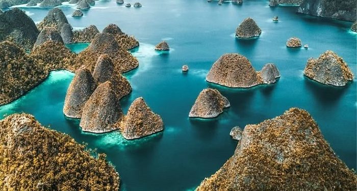 Indonesia Peringkat ke-8 Sebagai Negara Terindah di Dunia Versi Condé Nast Traveller 2025