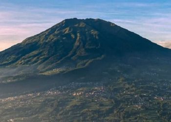 Dua Jalur Pendakian Taman Nasional Gunung Merbabu Kembali Dibuka