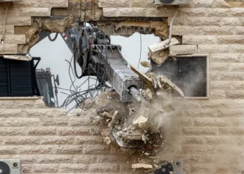 Pria Lansia Palestina Syahid Serangan Jantung Karena Rumahnya Dihancurkan Israel