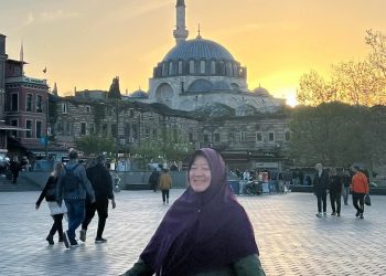 Dari Kegelapan Menuju Cahaya