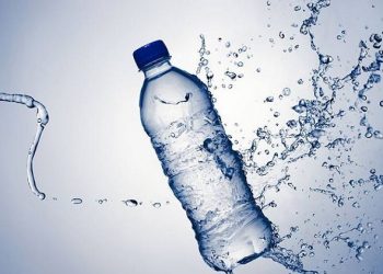 Pemerintah Provinsi Bali Melarang Produksi Air Kemasan Berukuran di Bawah 1 Liter