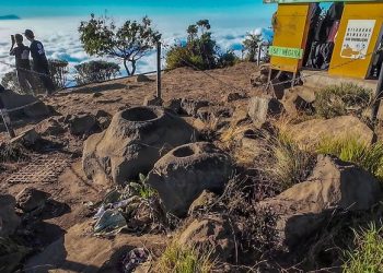 Batu Lumpang di Puncak Gunung Merbabu Kini Menjadi Situs Bersejarah