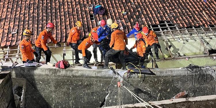 Jumat Haru di Ponpes Gontor Magelang