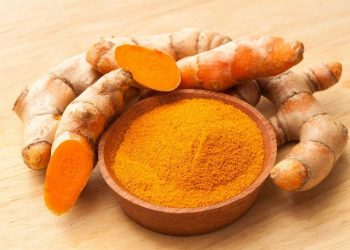 Cara Membuat Masker Kunyit agar Tidak Meninggalkan Noda Kuning di Wajah