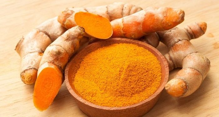 Cara Membuat Masker Kunyit agar Tidak Meninggalkan Noda Kuning di Wajah