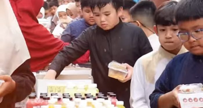 Halal Bihalal SD Jakarta Islamic School