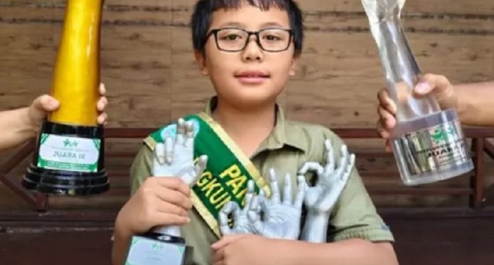 Siswa SD Asal Surabaya Kelola Lebih Dari 46 Ton Sampah Organik Melalui Budidaya Maggot