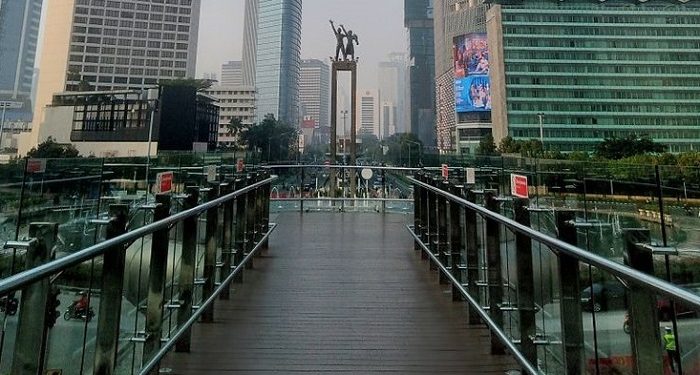 Skydeck Halte Bundaran HI Masih Jadi Spot Foto Favorit Masyarakat
