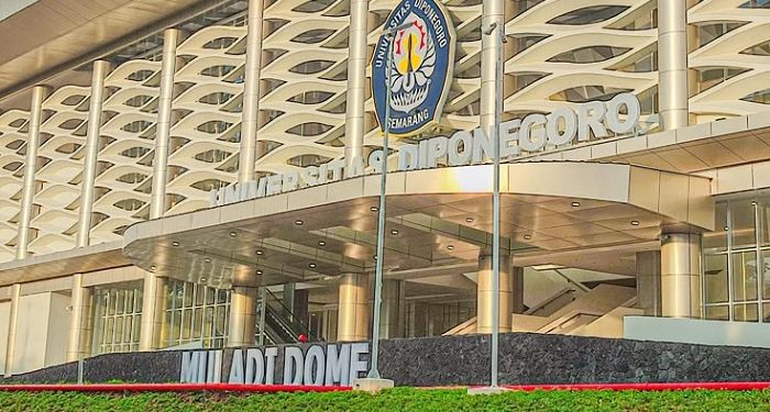 Mahasiswa UNDIP Sulap Limbah Plastik jadi Bahan Bakar Alternatif