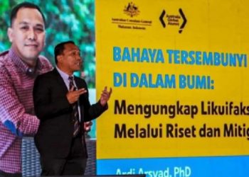 Dosen Unhas Makassar Terbitkan Buku Mitigasi Kebencanaan