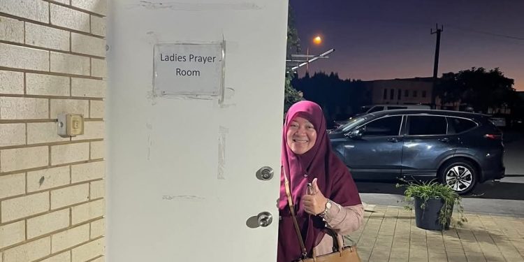 Menjenguk Rumah Allah