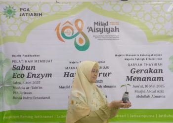 Pimpinan Cabang Aisyiyah Jatiasih Kokohkan Ketahanan Pangan dengan Menjalankan Gerakan Menanam