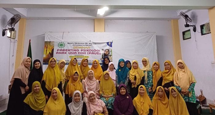 Seminar Parenting Aisyiyah Jatisampurna Dorong Pola Asuh Berbasis Psikologi Anak Usia Dini