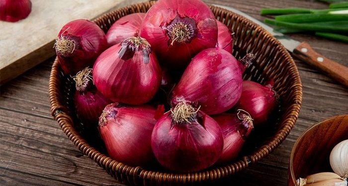 Beberapa Manfaat dan Cara Menggunakan Bawang Merah untuk Kesehatan Rambut