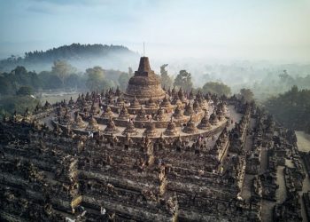 Benarkah Stairlift Akan Hadir di Candi Borobudur? Berikut Penjelasannya