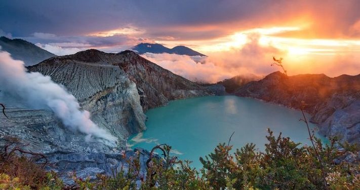 Beberapa Gunung di Banyuwangi Ketika Gunung Ijen Sedang Ramai