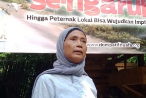 Kisah Yuliani, Mitra Ternak Dompet Dhuafa yang Berhasil Meluluskan Kedua Anaknya di IPB