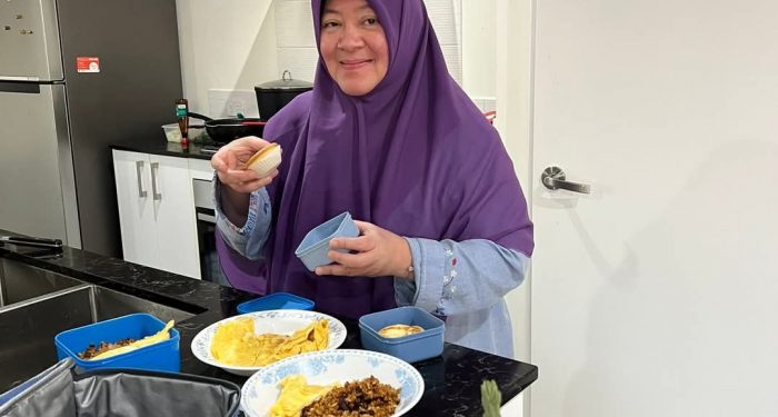 Tinggal di Australia