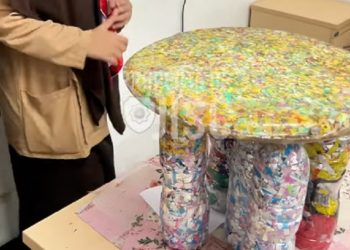 Presentasi Kurikulum Merdeka SMA JISc Bertema Creative Plastic Recycling