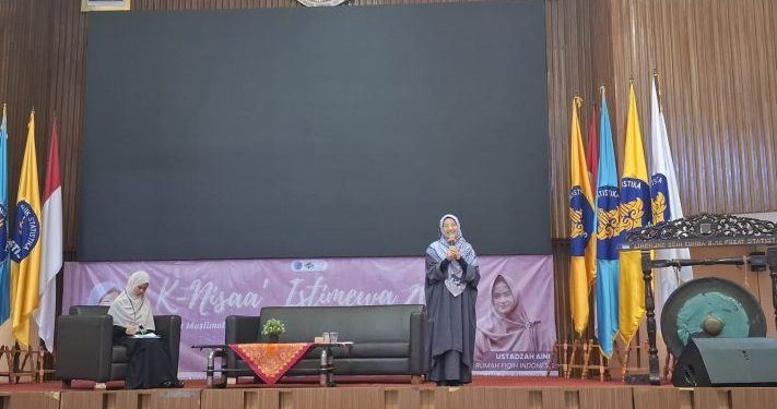 Syariat Bukan Penghalang, Tapi Penjaga: K-Nisaa' STIS 2025 Hadirkan Pesan Menguatkan