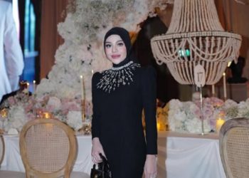 Penampilan Aurel Hermansyah pada Malam Resepsi Pernikahan Alyssa dan Al Ghazali