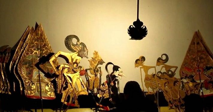 Mahasiswa Indonesia Dorong Interaksi Wayang Kulit di China