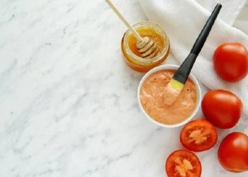 Cara Buat Masker Tomat untuk Wajah