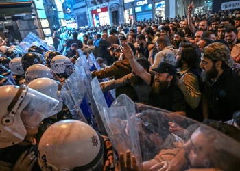 Karyawan Majalah Satir LeMan Ditahan Terkait Pembuatan Kartun Nabi Muhammad