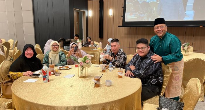 Bepergian Bersama