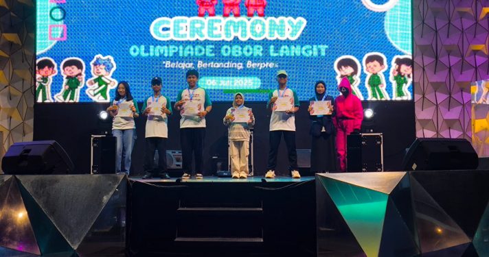 Santri Tazakka Raih Prestasi Gemilang di Grand Final Olimpiade Obor Langit 2025